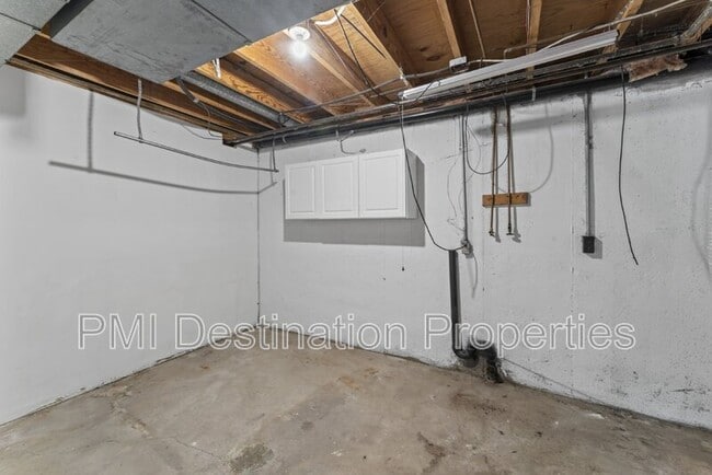 Building Photo - 2902 Eaton St