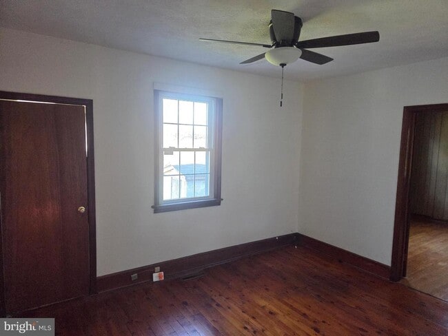 Building Photo - 13841 Kellys Ford Rd