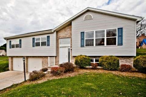 Building Photo - 221 Cottonwood Ln