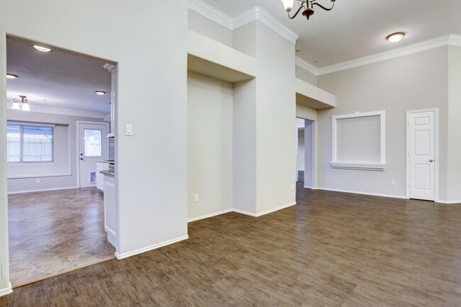 Building Photo - 3806 Flatwood Dr