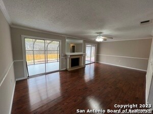 Building Photo - 116 Meadow Lark