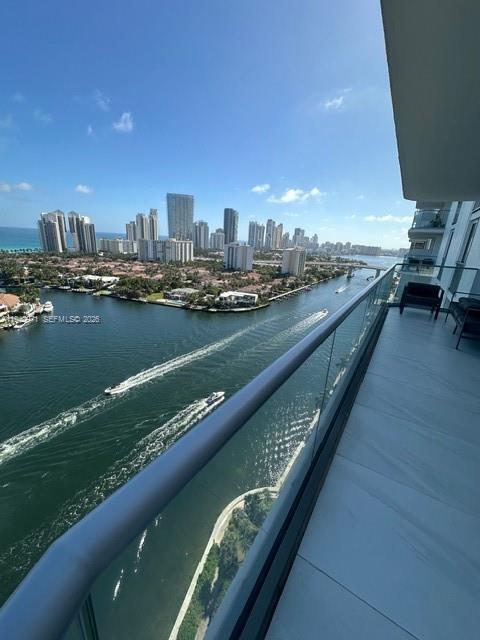 Building Photo - 19707 Turnberry Way