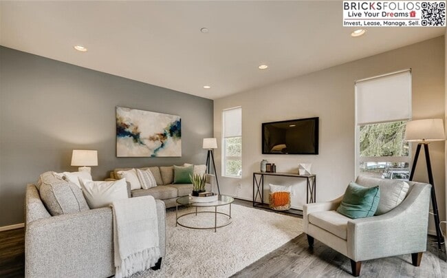 Building Photo - Ready to Experience Luxurious Living in Lynnwood, WA