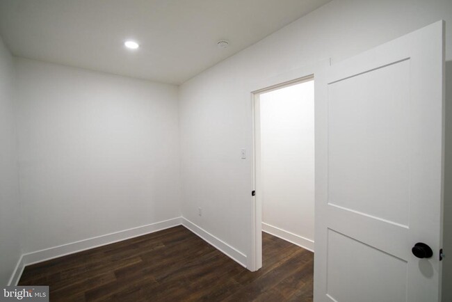 Building Photo - 1413 Lombard St