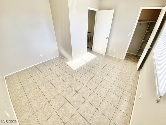Building Photo - 3417 Civic Center Dr