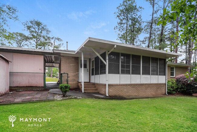 Building Photo - 4 Bedroom Home in Augusta
