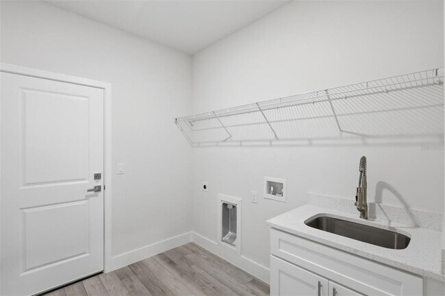 Building Photo - 16475 SE 89th Terrace