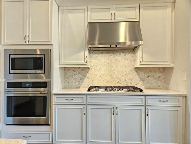 Building Photo - 3748 Heirloom Loop Ct NE