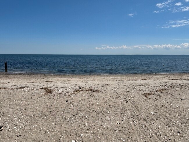 Building Photo - 51 E Broadway