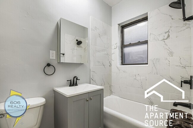 Building Photo - 5244.5 S Drexel Ave