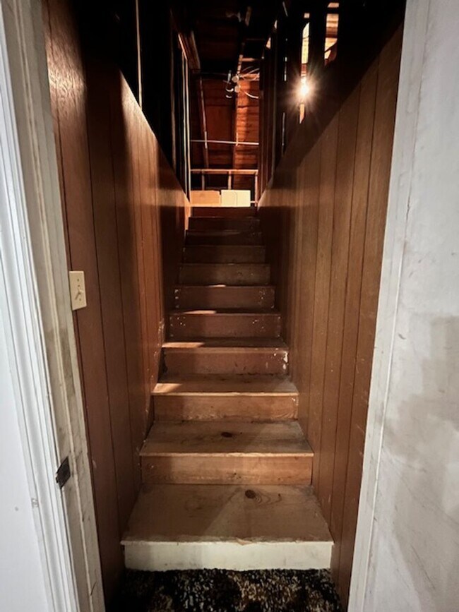Building Photo - Escape to Your Private Retreat in Warner R...