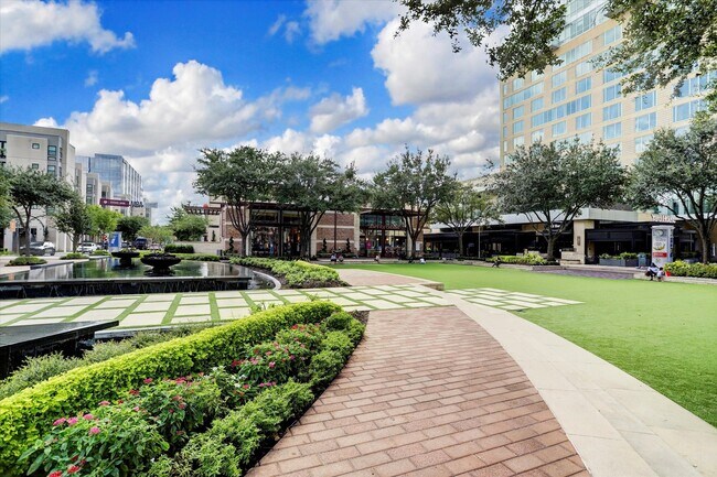 Building Photo - 12790 Yorkstone Dr