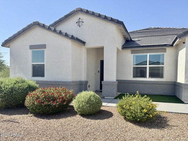 Building Photo - 1090 W Beacon Dr
