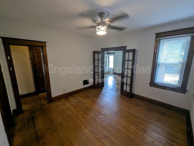 Building Photo - 4725 Ray Ave
