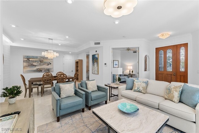 Building Photo - 193 Colonade Cir