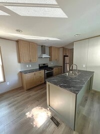 Building Photo - 51 Mindi Ct