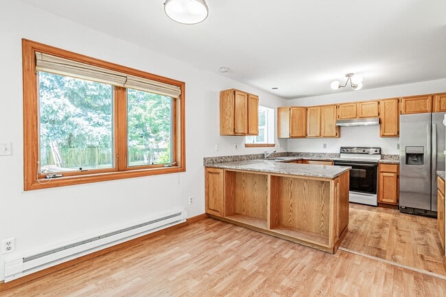 Building Photo - 3BD, 2.5BA Boulder Townhome with 2 Parking Spots