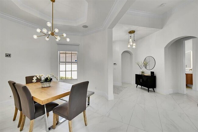 Building Photo - 11163 NW 69th Pl