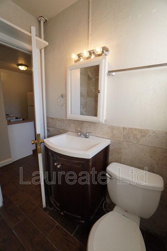 Building Photo - 1340 E 14th Ave