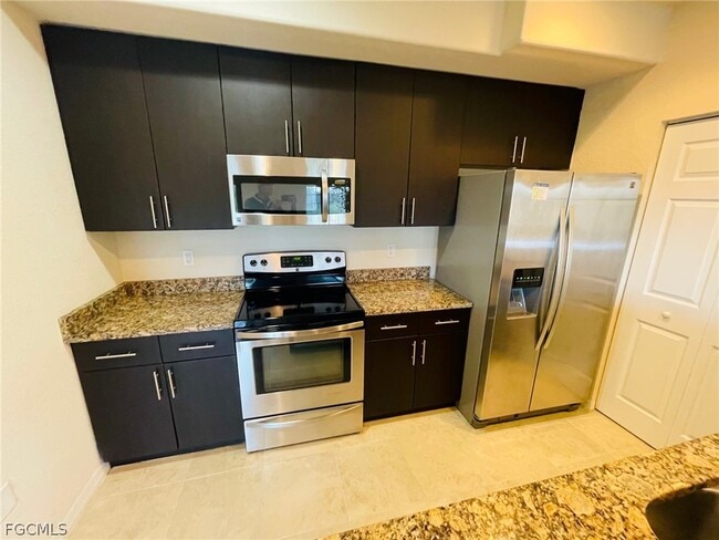 Building Photo - 13160 Bella Casa Cir