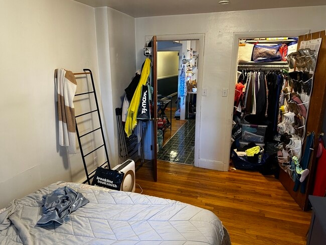 Building Photo - 199 Winthrop Rd