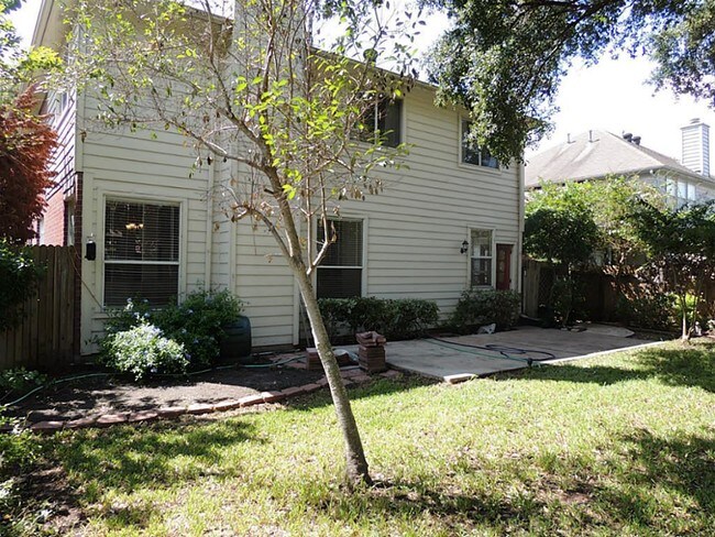 Building Photo - 3610 Wild Berry Ct