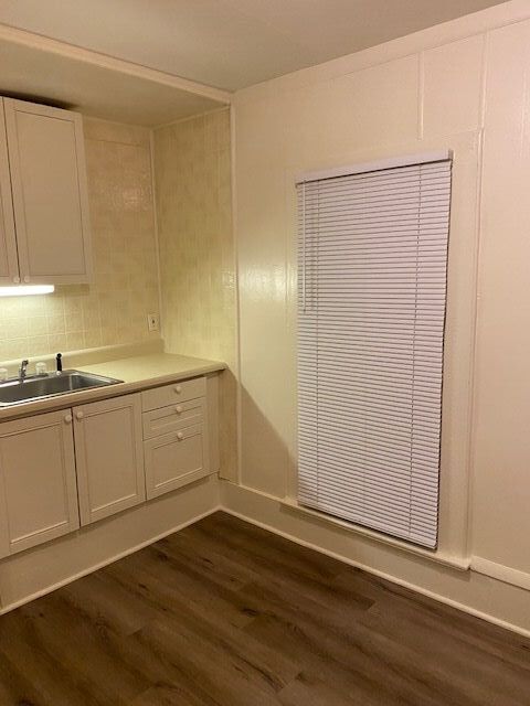 Building Photo - 336 Park Ave