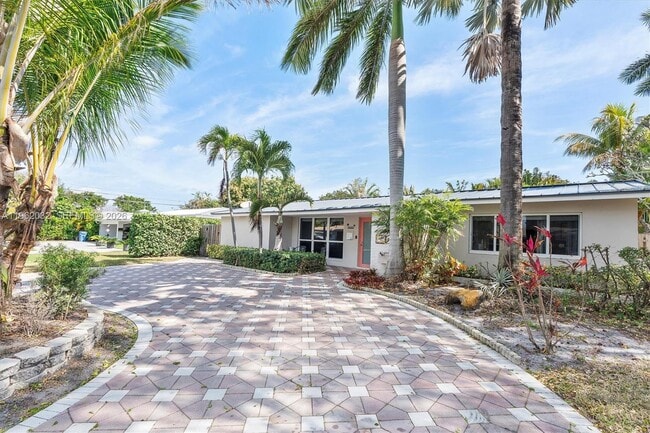 Building Photo - 4440 NE 17th Ave