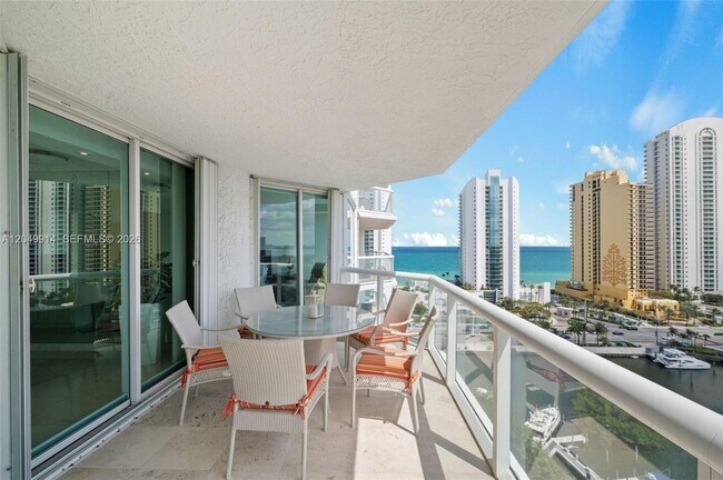Building Photo - 16400 Collins Ave
