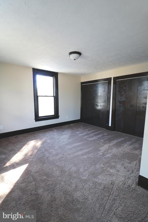 Building Photo - 508 S Water St
