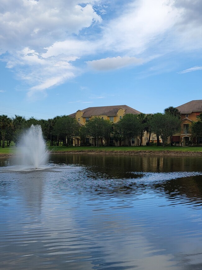 Building Photo - 3919 Passion Flower Rd