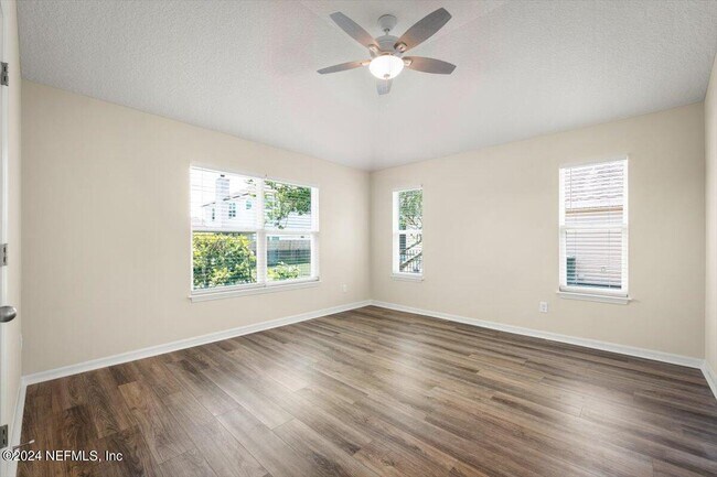 Building Photo - 2037 Piping Plover Way