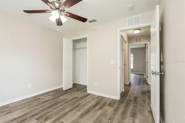 Building Photo - 5125 Beecher St