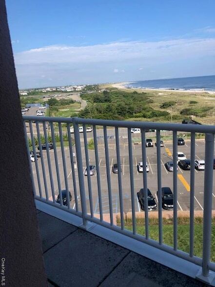 Building Photo - 2 Richmond Rd