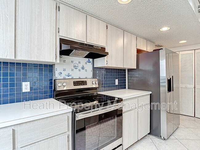 Building Photo - 13918 Raie Ave