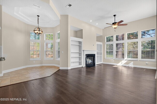 Building Photo - 577 Hunters Grove Ct