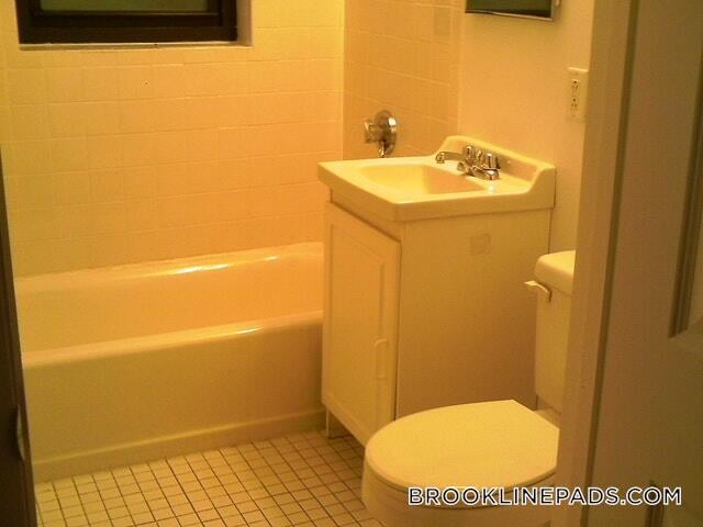 Building Photo - 44 Harvard Ave