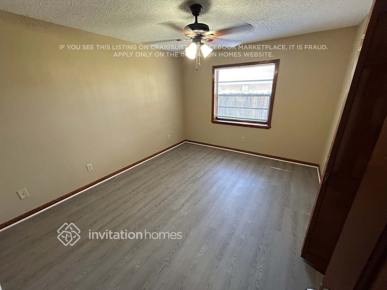 Building Photo - 3903 Applegate Cir