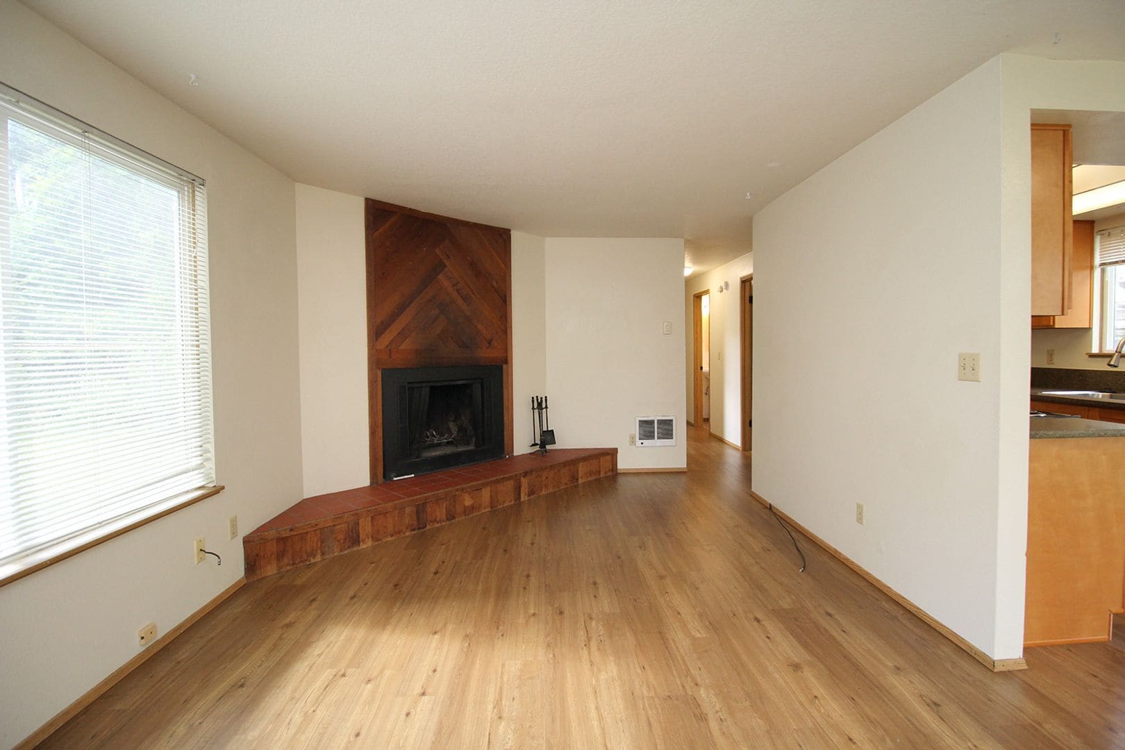 Building Photo - 548 NE Tillamook St