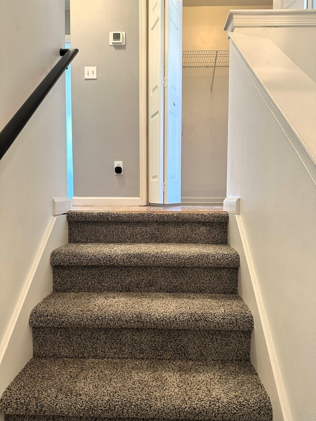 Building Photo - 234 Jonathans Way