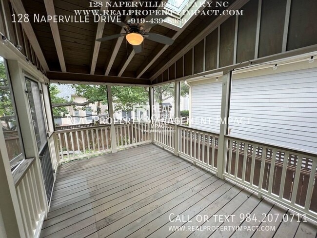 Building Photo - 128 Naperville Dr