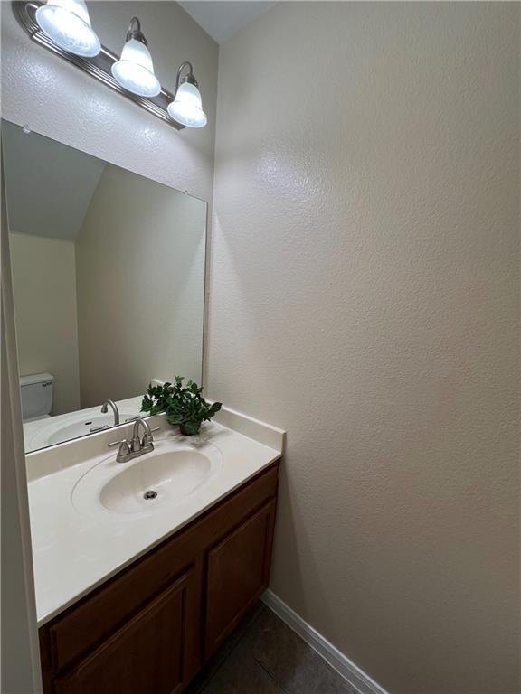 Building Photo - 2400 Allred Dr