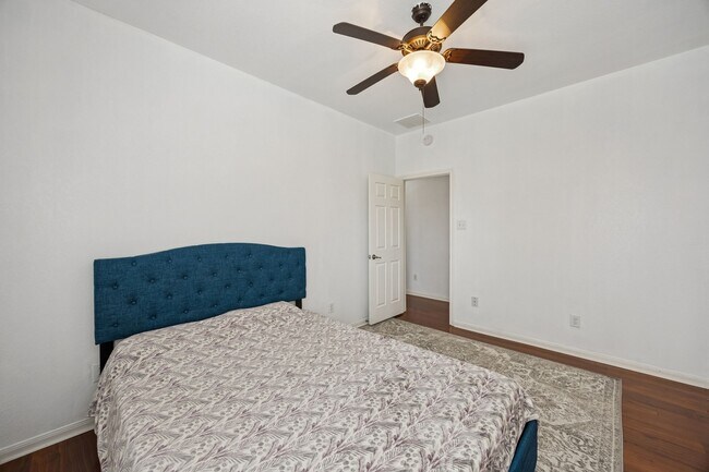 Building Photo - 18126 Rustic Brook Ct