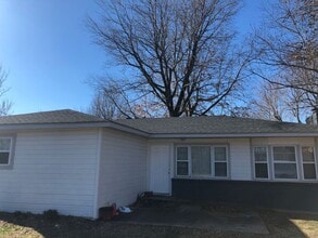 Building Photo - 3 bedroom 2 bath HOME in Farmington / FARM SCHOOL DIST