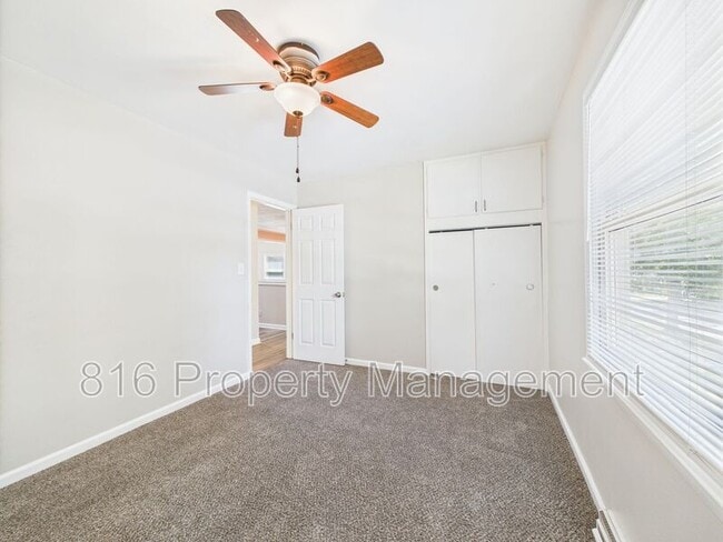 Building Photo - 4321 N Lister Ave