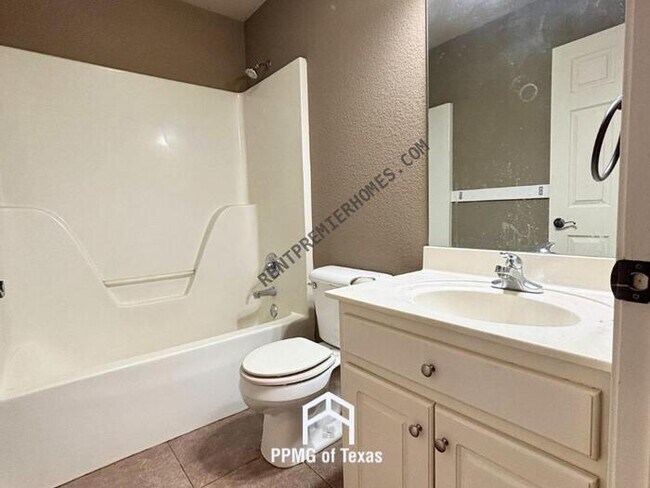 Building Photo - 2808 Browning Cove