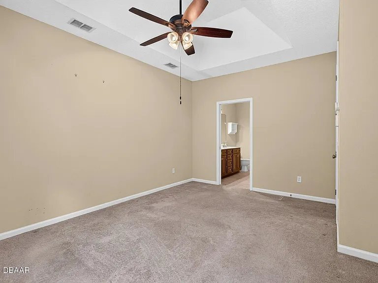 Building Photo - 72 Amistad Dr