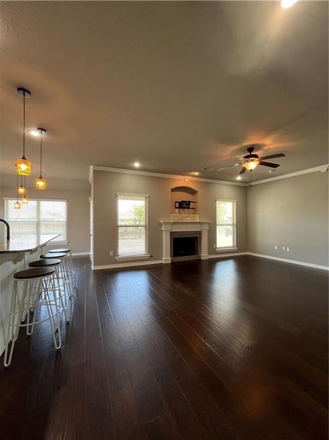 Building Photo - 4608 W Wales Dr