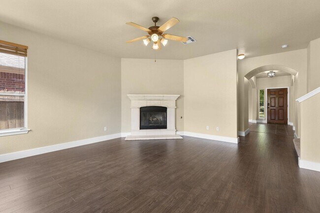 Building Photo - 10128 Channel Island Dr