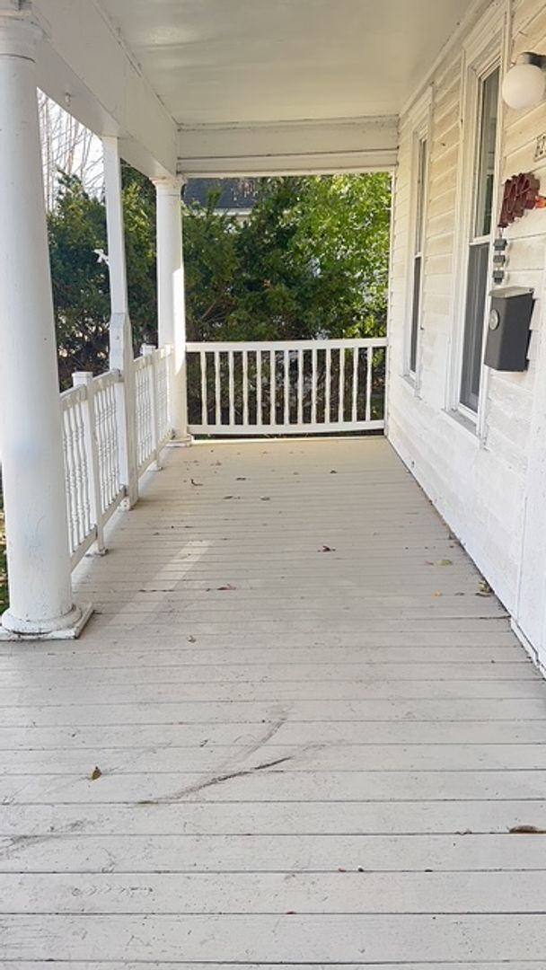 Building Photo - 629 Otter Ave